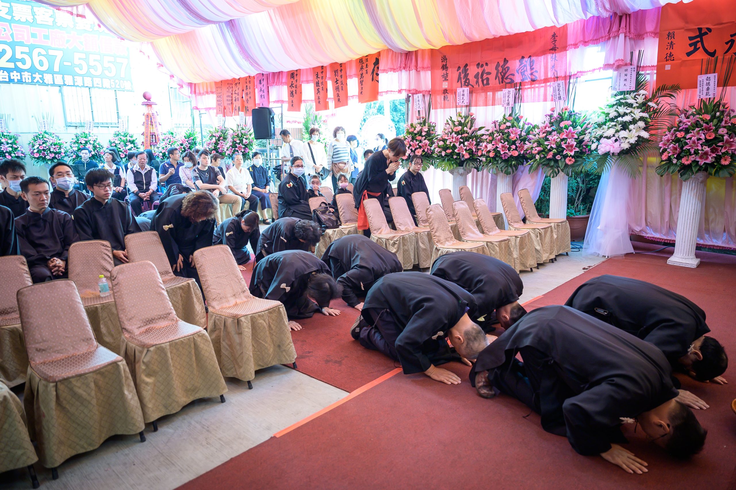 遠藤團隊紀錄告別式現場